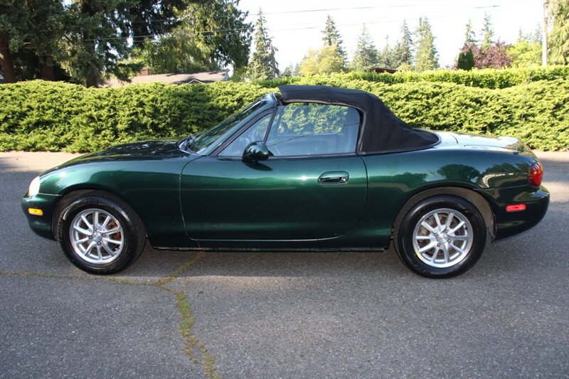 Used 1999 MAZDA MX-5 Miata RWD image 18