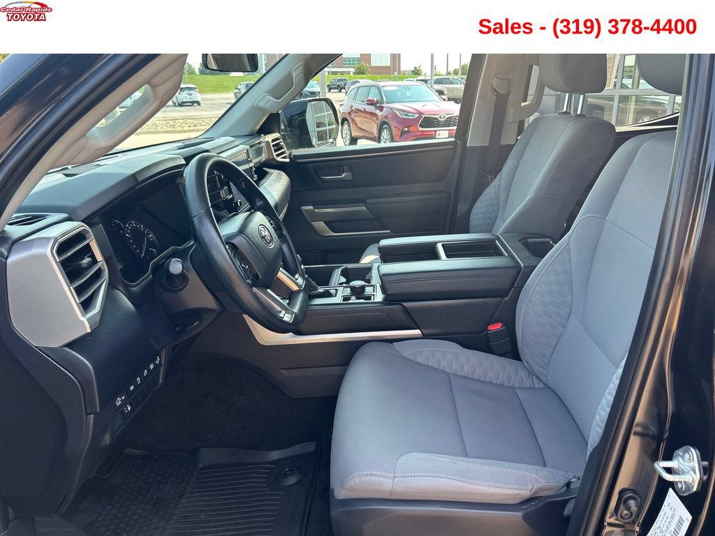 Used 2024 Toyota Tundra SR5 w/ SR5 Convenience Package AWD/4WD image 11