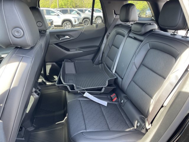 New 2027 Chevrolet Equinox LT w/ Convenience Package II AWD/4WD image 22