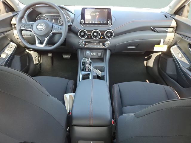 Certified 2025 Nissan Sentra SR w/ Midnight Edition FWD image 25