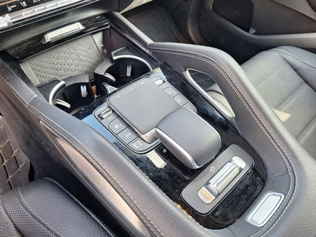 Used 2025 Mercedes-Benz GLS 450 4MATIC image 8