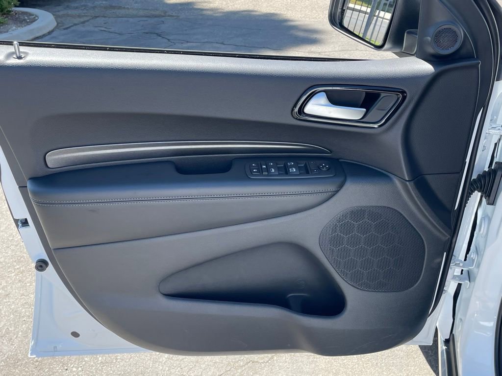 New 2025 Dodge Durango AWD w/ Skid Plate Group image 13