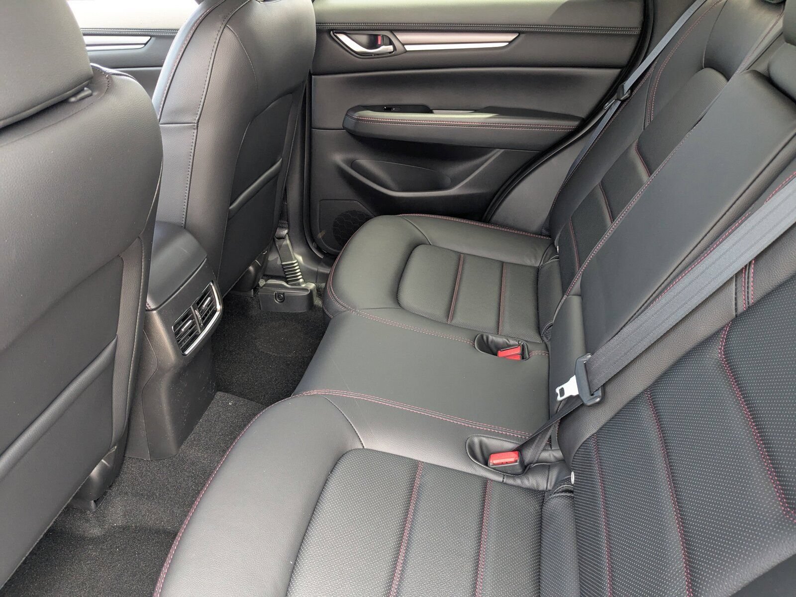 Certified 2025 MAZDA CX-5 Carbon Edition AWD/4WD image 18