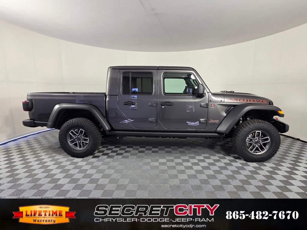New 2025 Jeep Gladiator Mojave image 8