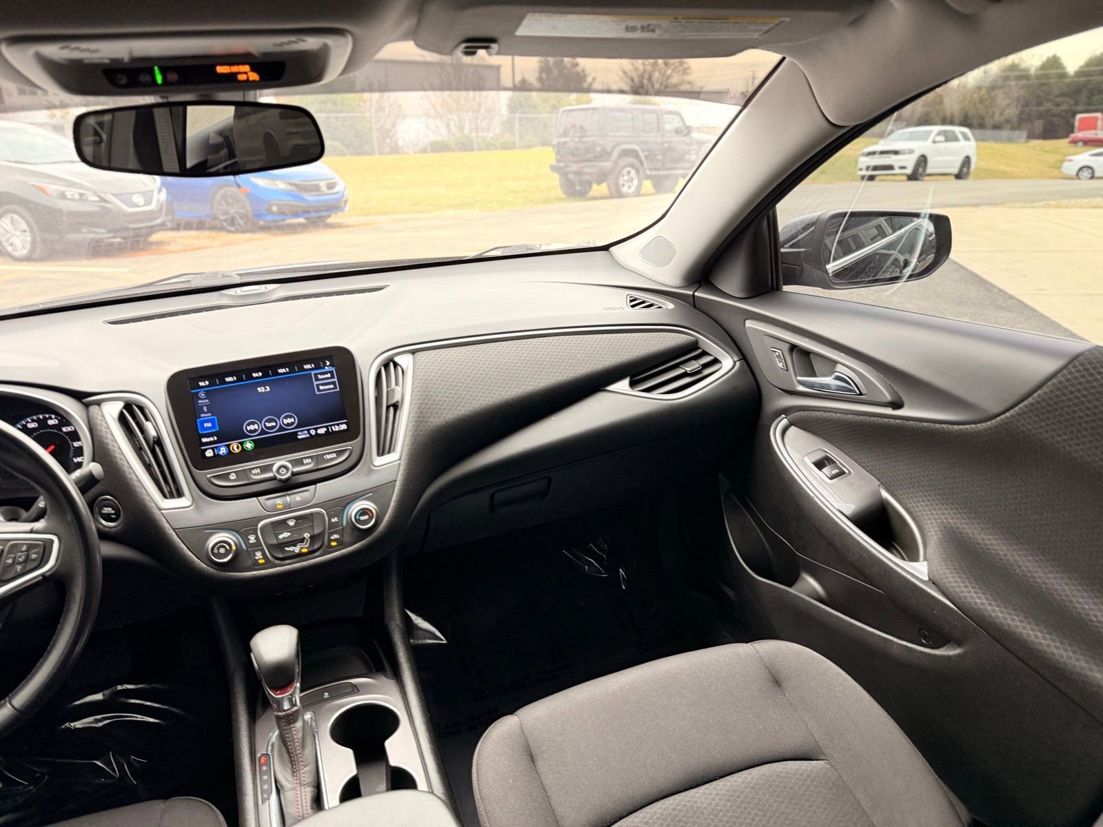 Used 2021 Chevrolet Malibu RS image 31