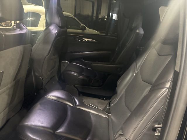 Used 2020 Cadillac Escalade ESV Platinum AWD/4WD image 19
