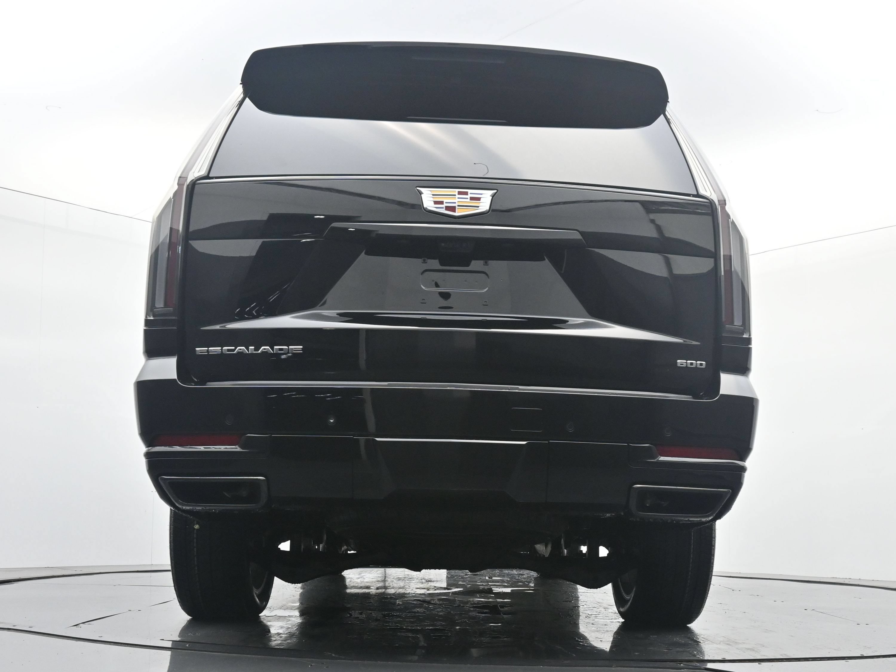 New 2026 Cadillac Escalade ESV Sport w/ Touring Package AWD/4WD image 18