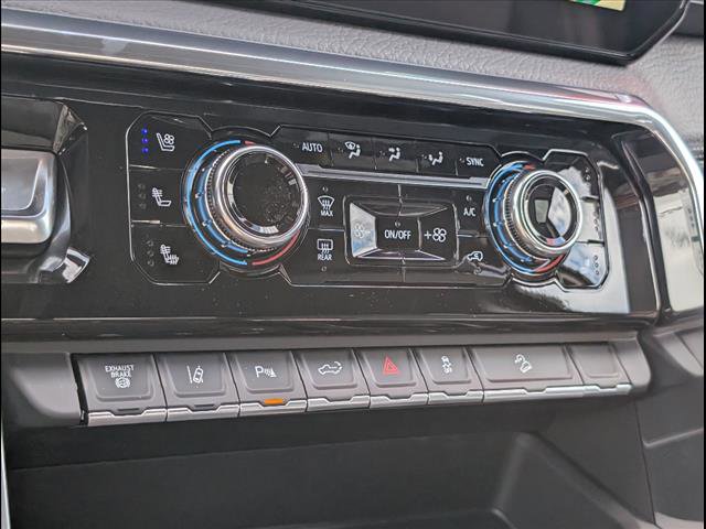 New 2026 GMC Sierra 2500 Denali w/ Denali Reserve Package image 15