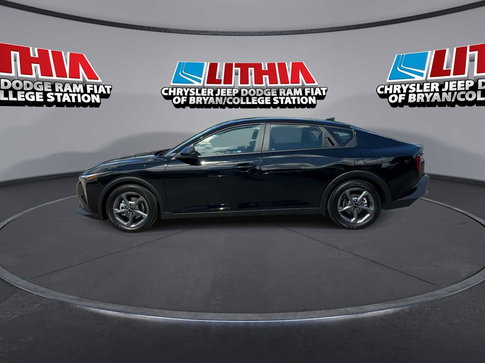 Used 2025 Kia K4 FWD image 5