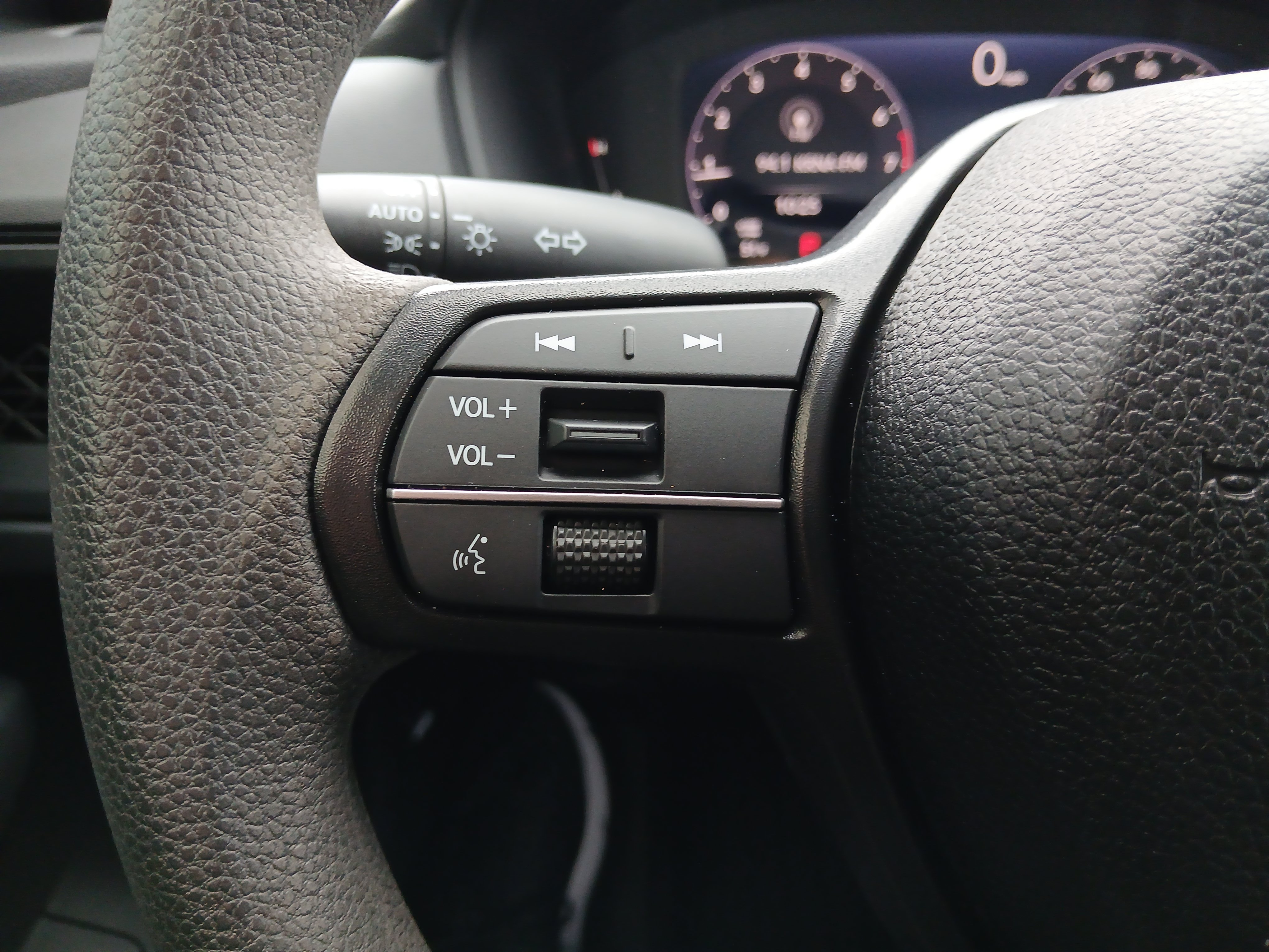 Used 2025 Honda Accord SE image 11