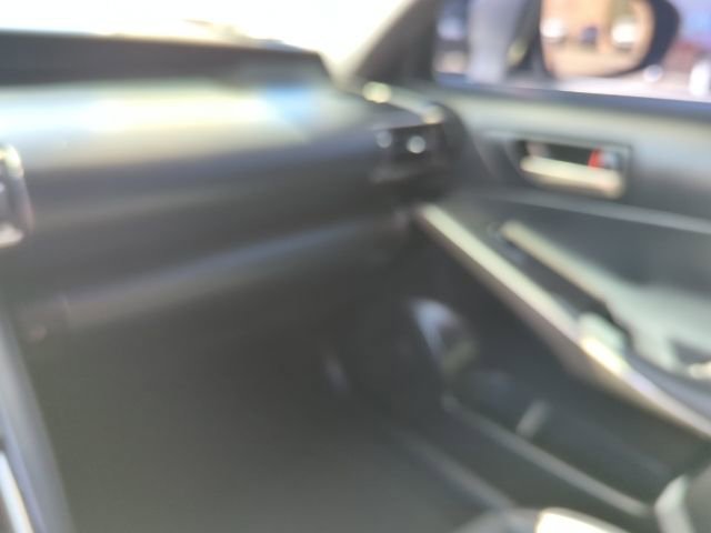 Used 2019 Lexus IS 300 image 8