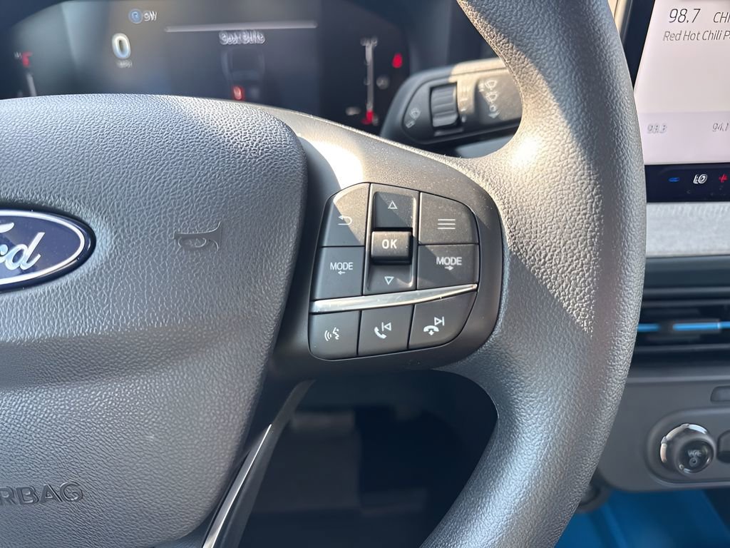 Used 2025 Ford Maverick XLT w/ Equipment Group 302A AWD/4WD image 14