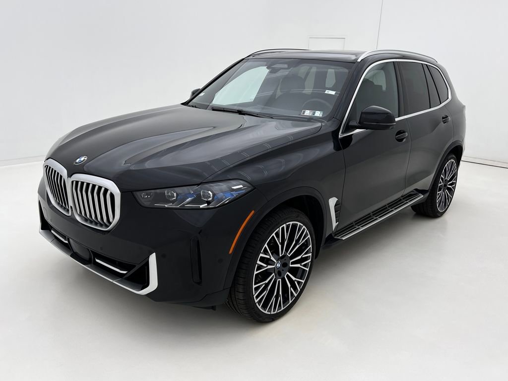 Certified 2025 BMW X5 xDrive40i w/ Executive Package image 4