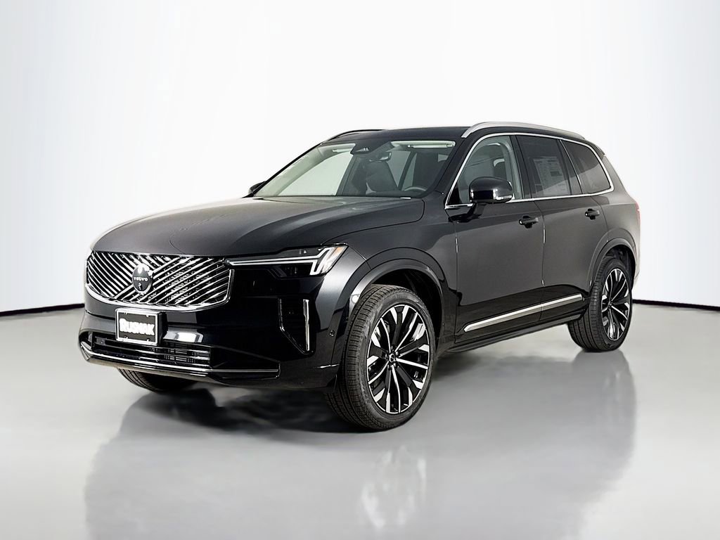 New 2026 Volvo XC90 B5 Plus w/ Protection Package image 3