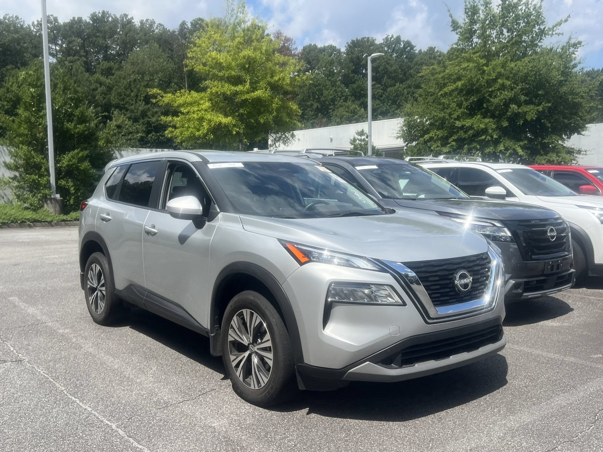 Certified 2023 Nissan Rogue SV FWD image 7