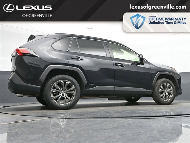 Used 2023 Toyota RAV4 XLE Premium image 40