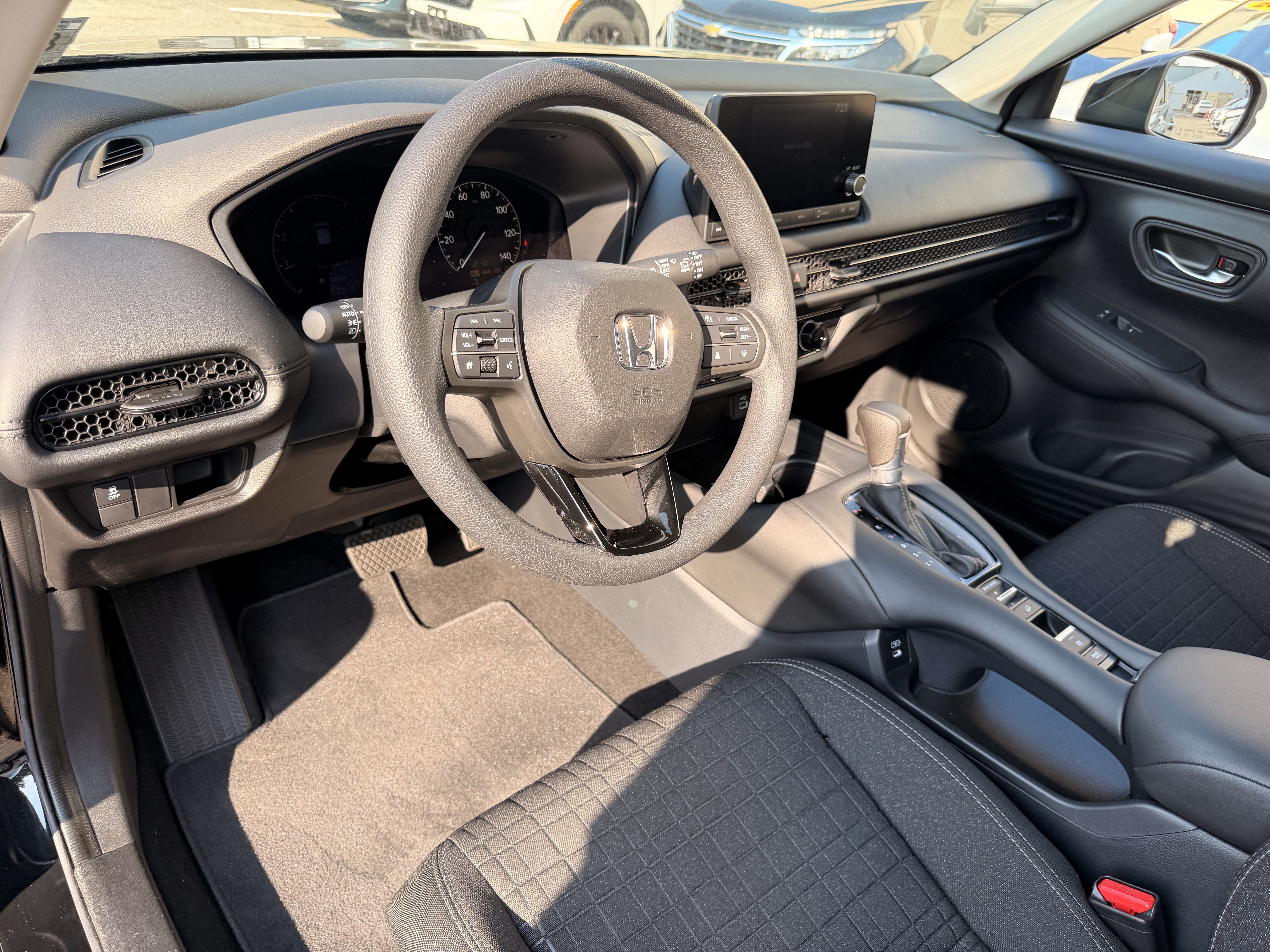 Certified 2024 Honda HR-V LX image 13