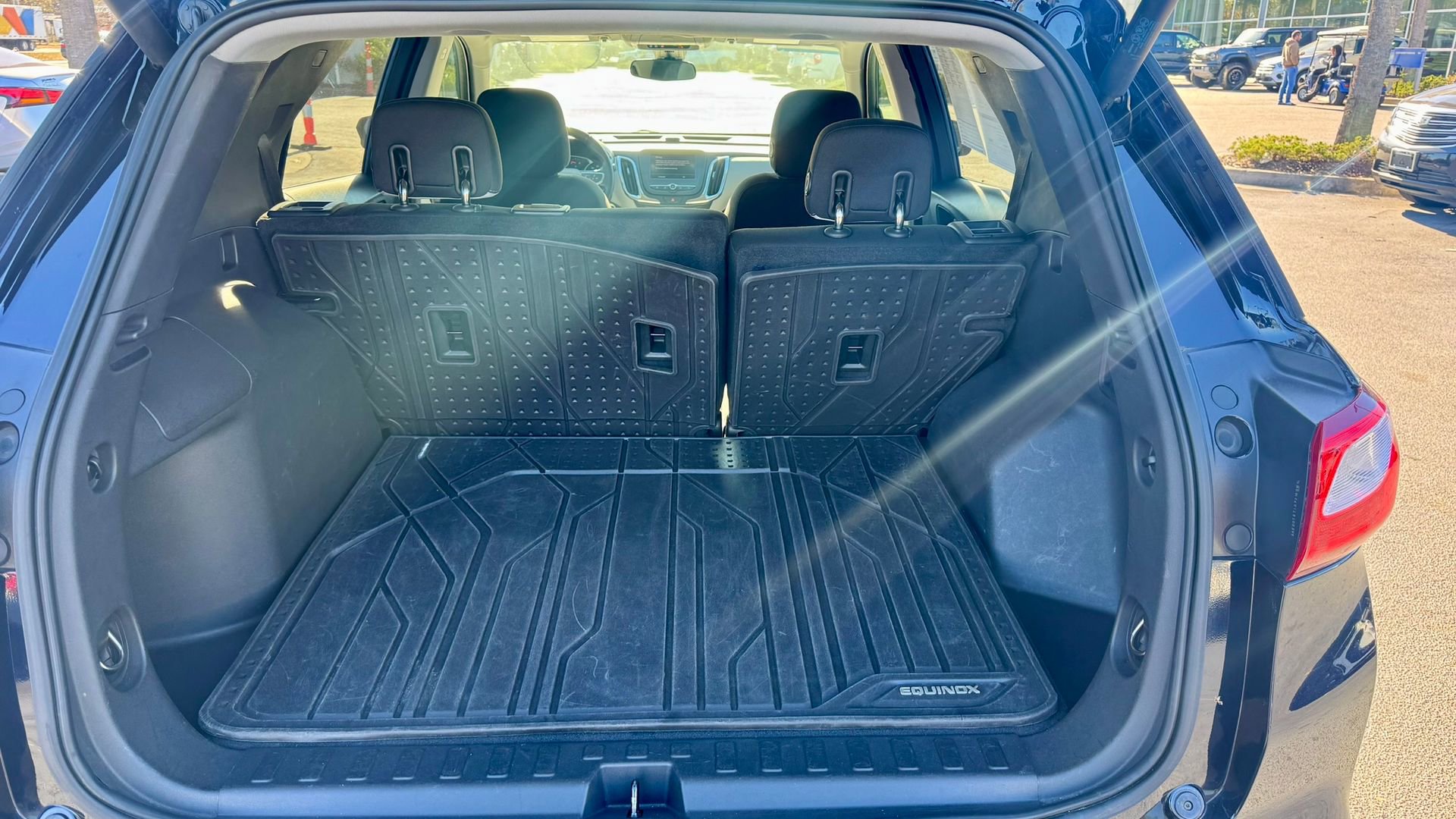 Used 2020 Chevrolet Equinox LT image 13