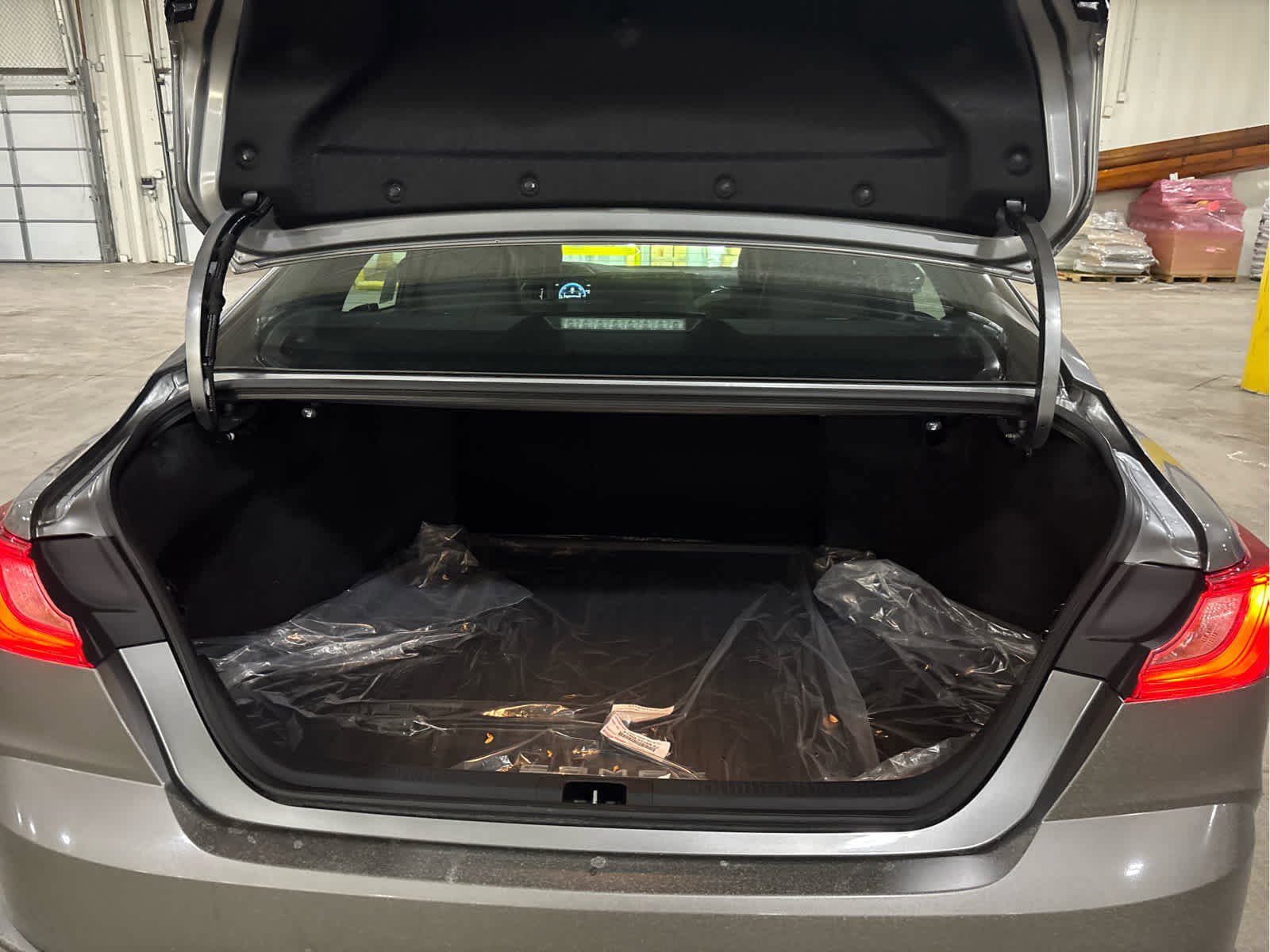 Certified 2025 Toyota Camry SE image 7