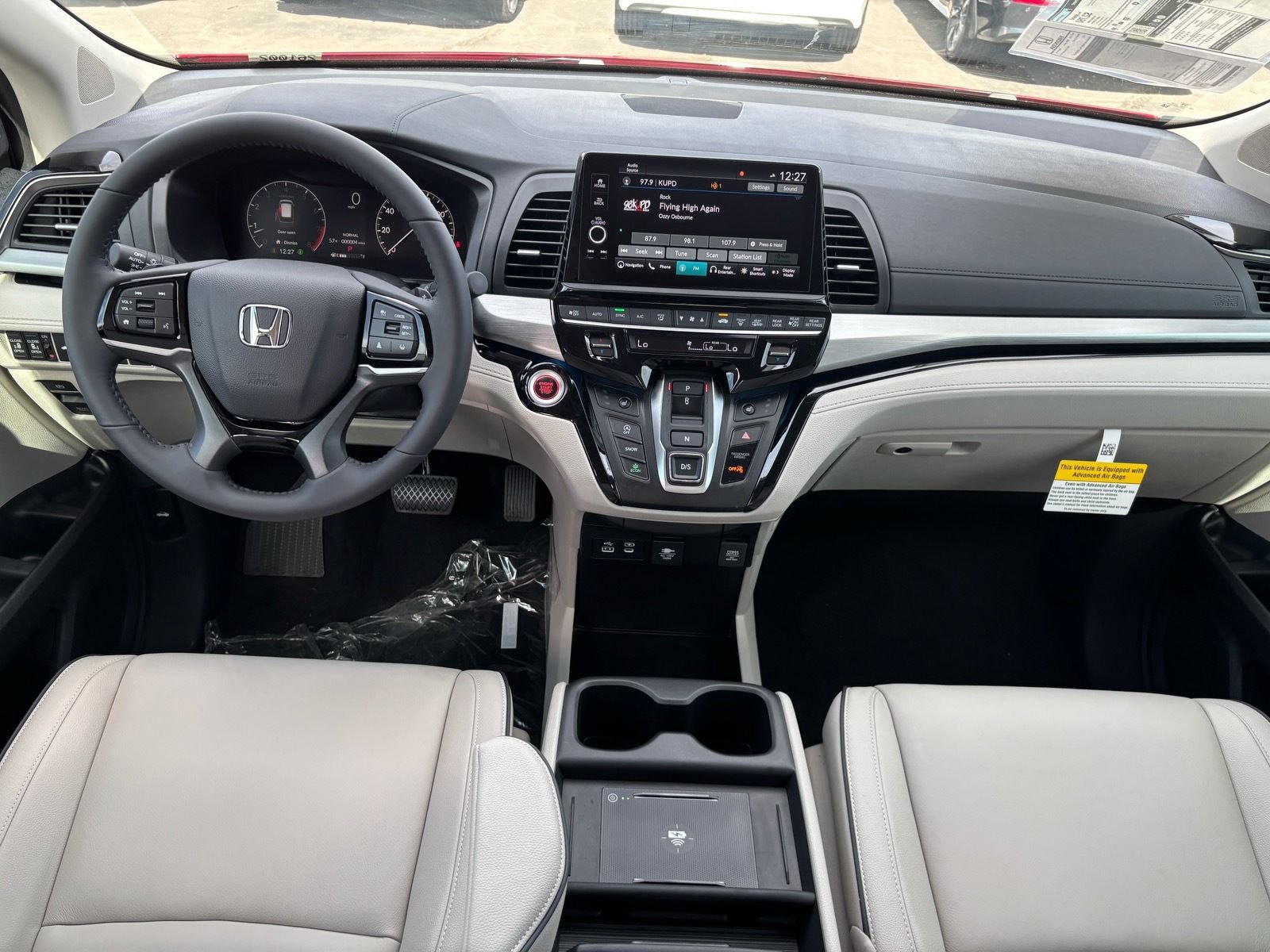 New 2026 Honda Odyssey Touring image 13