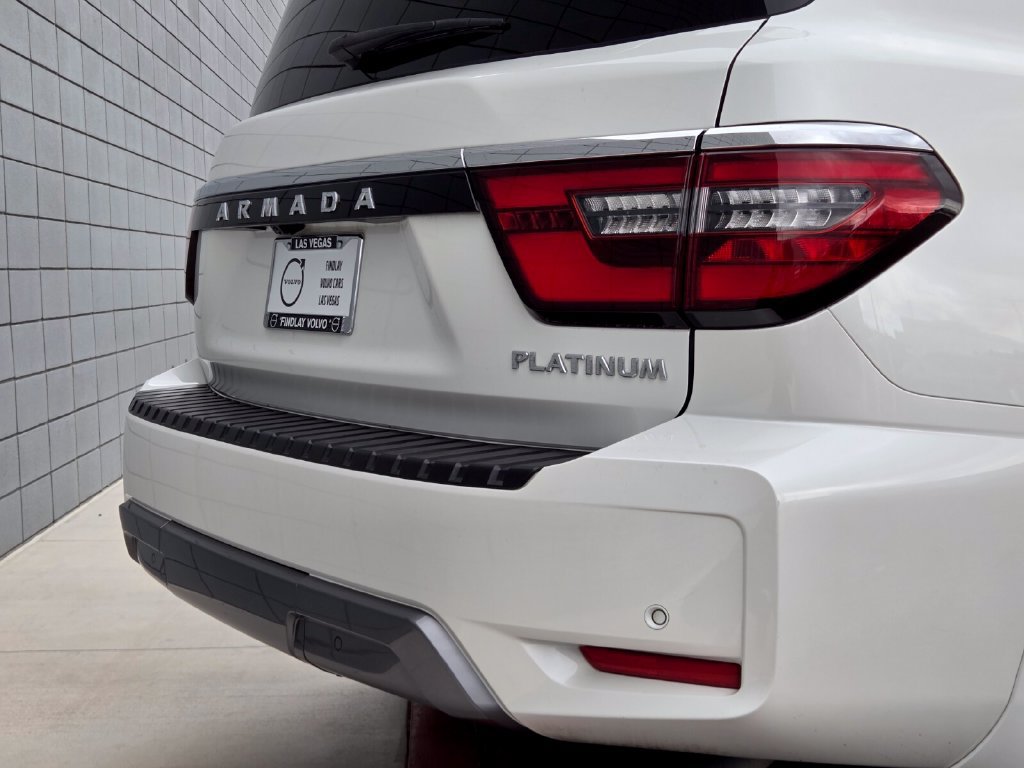 Used 2022 Nissan Armada Platinum w/ Captain's Chairs Package RWD image 11