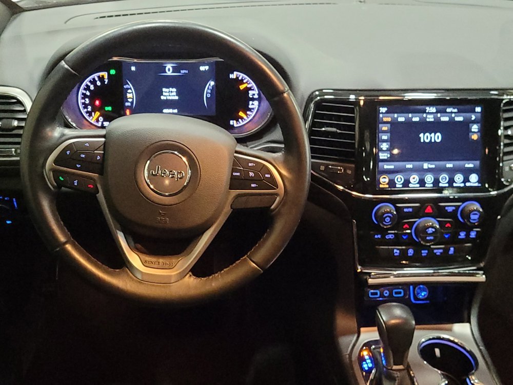 Used 2022 Jeep Grand Cherokee Laredo E image 22