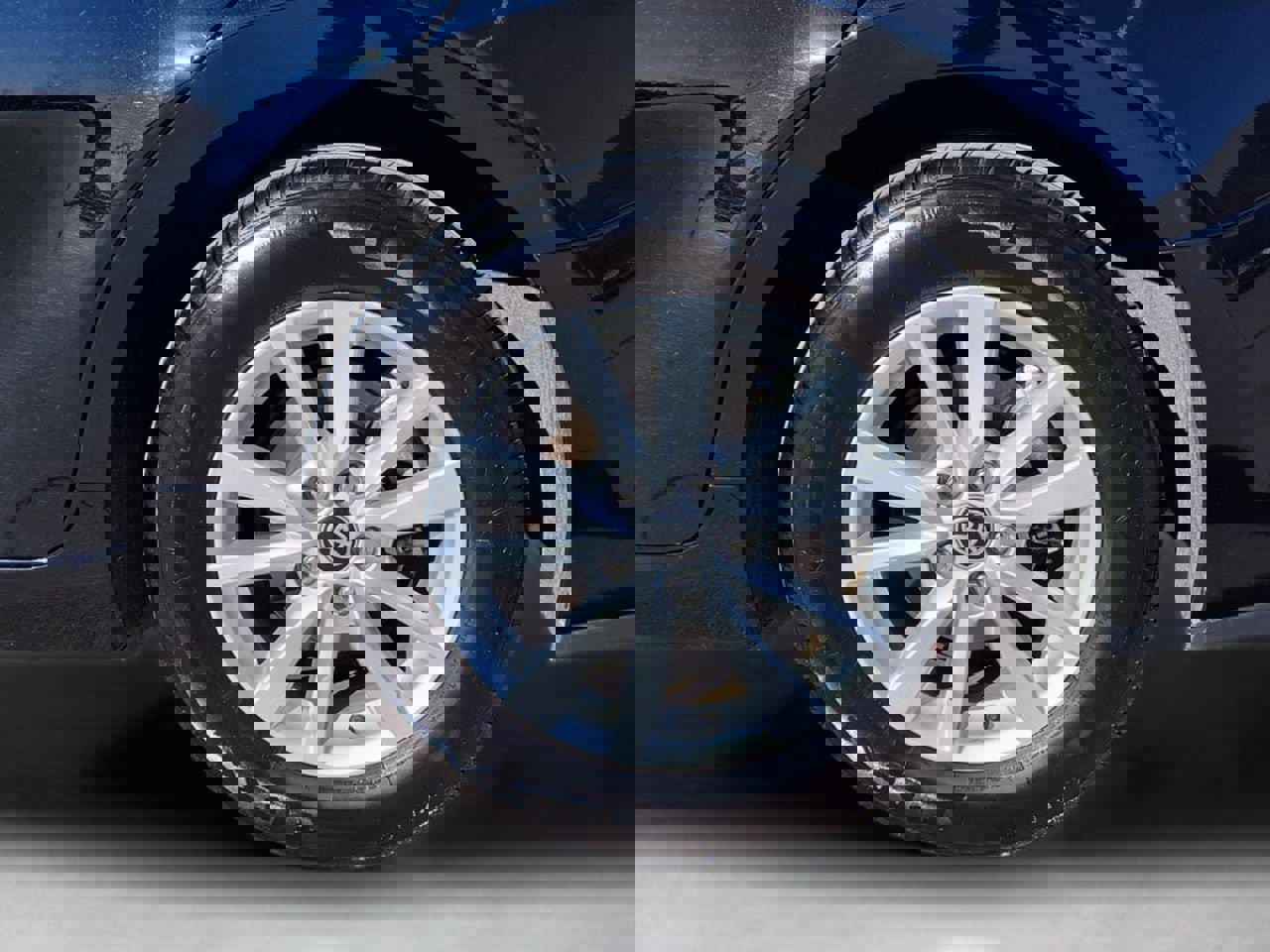 Used 2026 Toyota Camry LE image 3