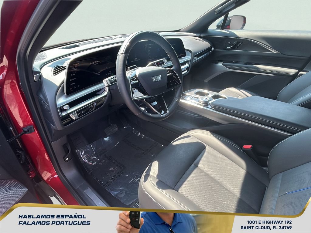 Used 2024 Cadillac Lyriq Luxury w/ LPO, Floor Liner Package image 15