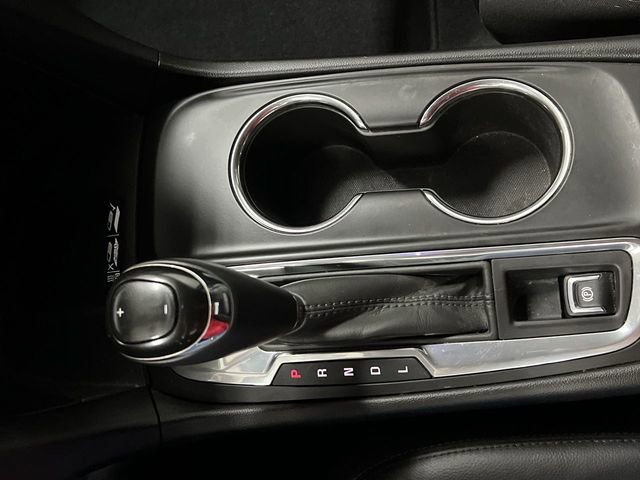 Used 2018 Chevrolet Equinox Premier image 15