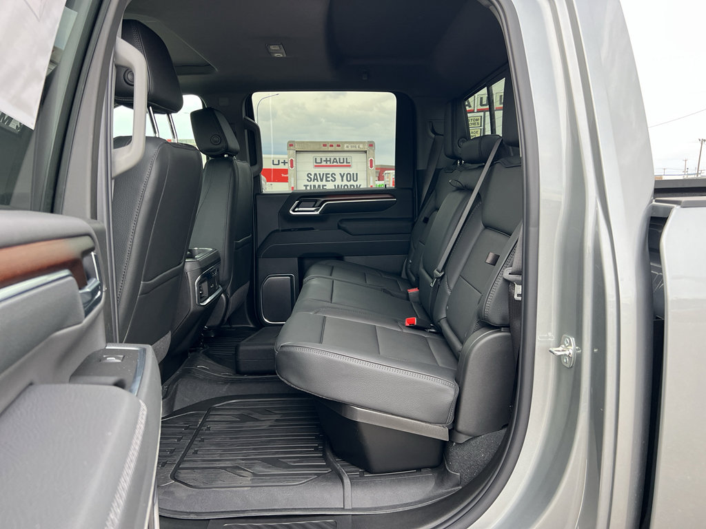 New 2026 GMC Sierra 3500 Denali w/ Denali Reserve Package image 21