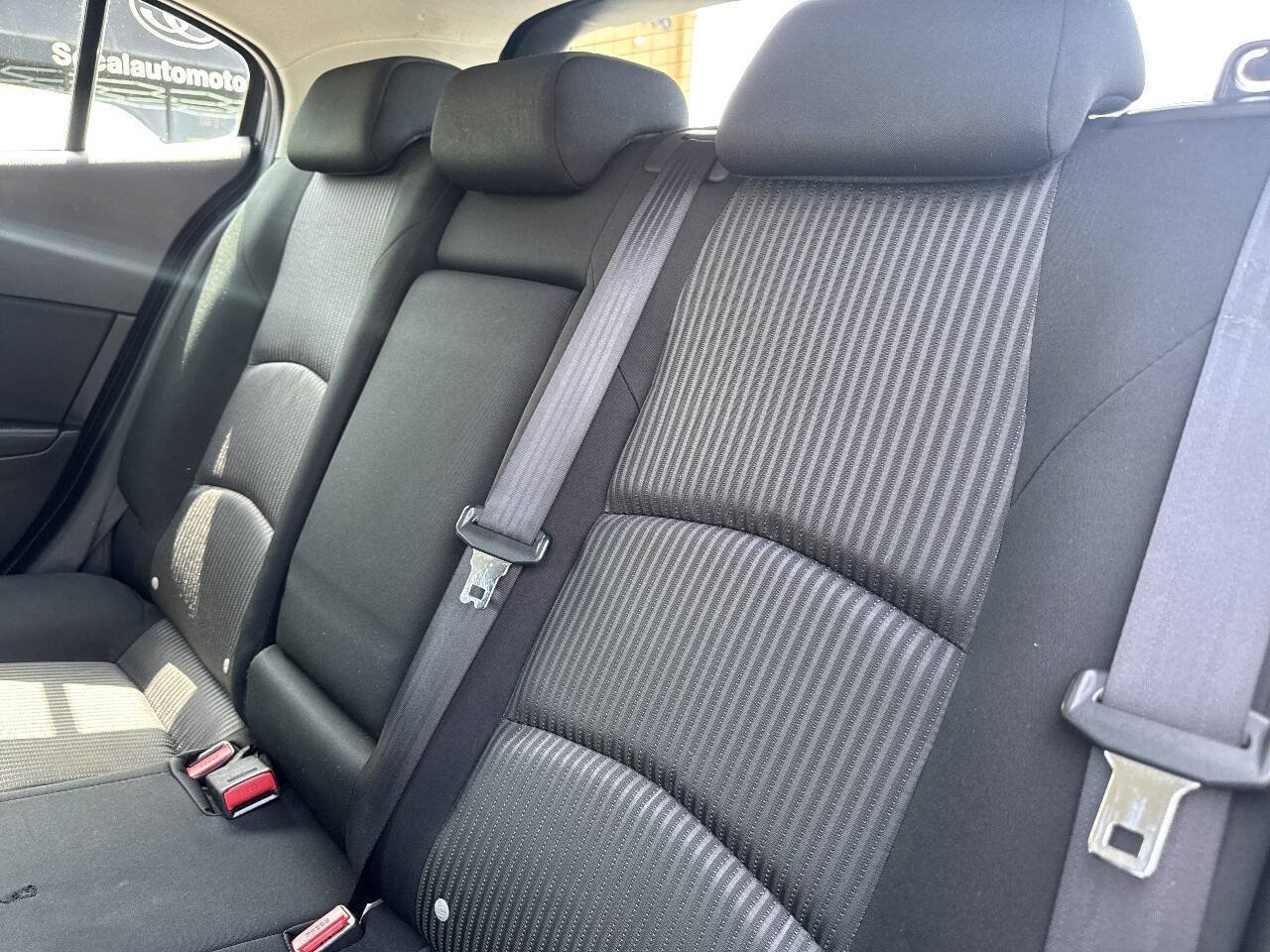Used 2014 MAZDA MAZDA3 i Touring FWD image 24
