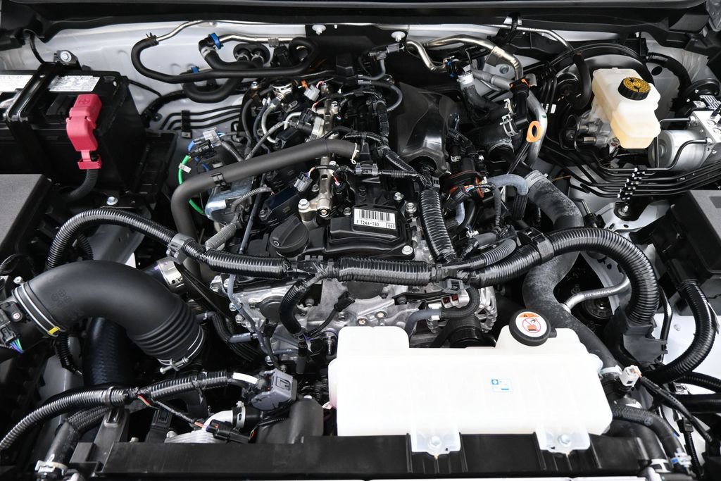 Used 2025 Toyota Tacoma TRD Sport AWD/4WD image 19