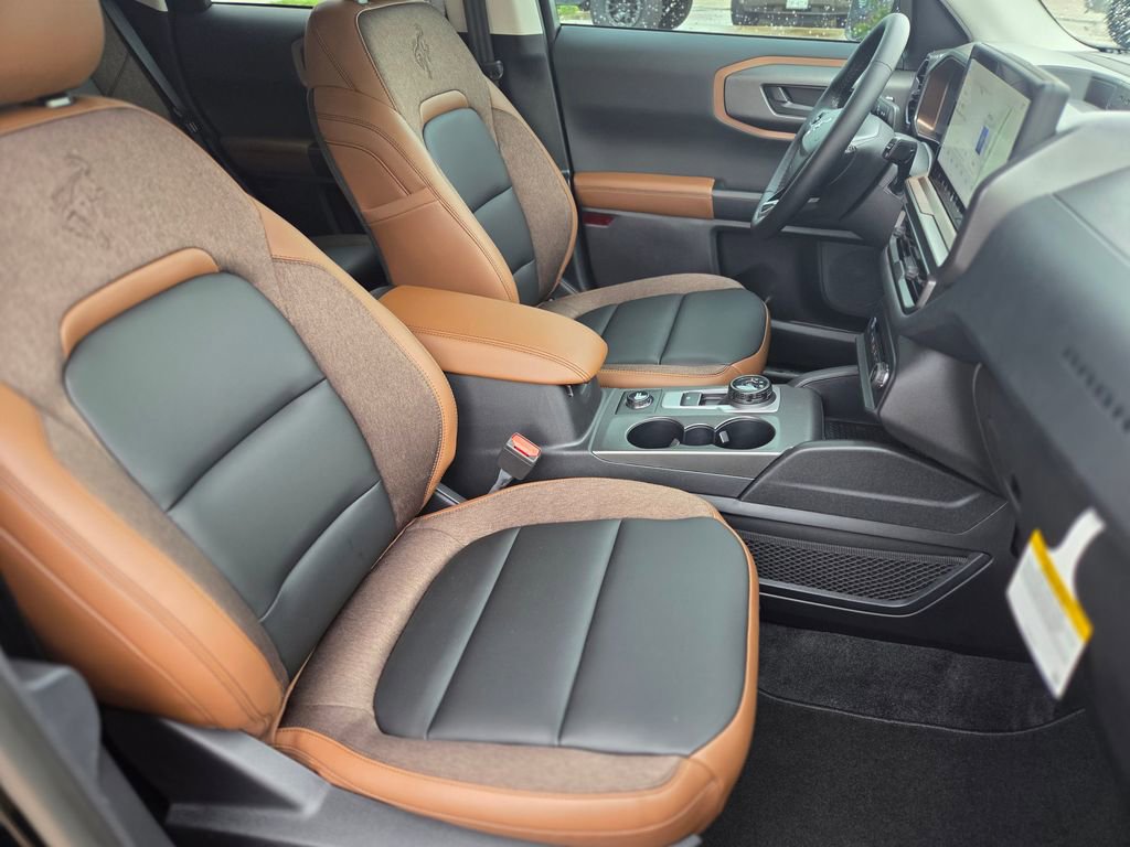 New 2026 Ford Bronco Sport Outer Banks image 17