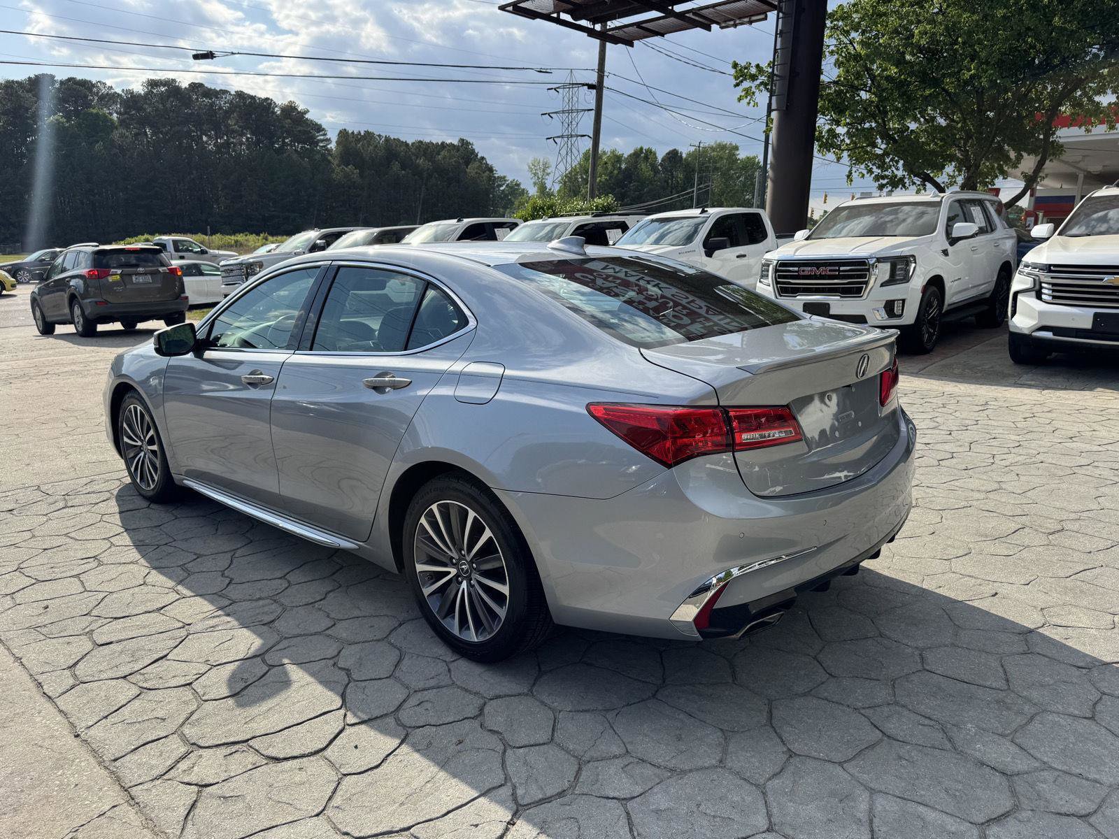 Used 2018 Acura TLX V6 w/ Advance Package FWD image 10