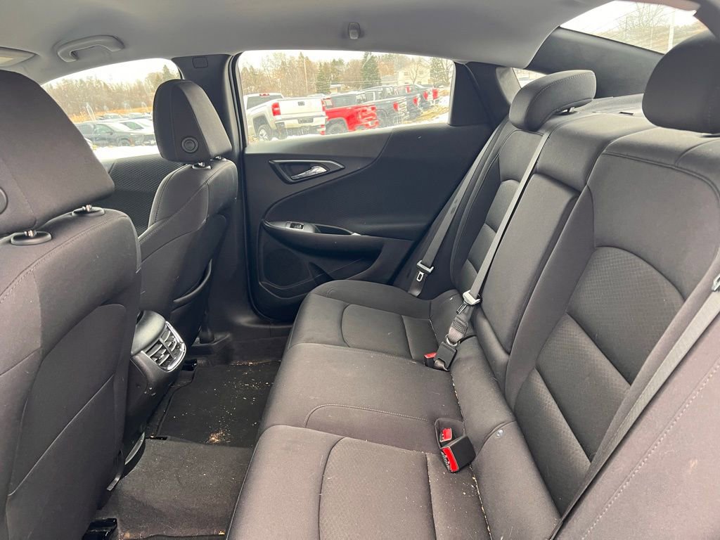 Used 2024 Chevrolet Malibu LT image 9