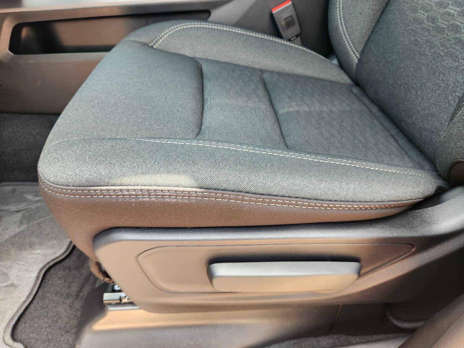 New 2027 RAM 1500 Express AWD/4WD image 21