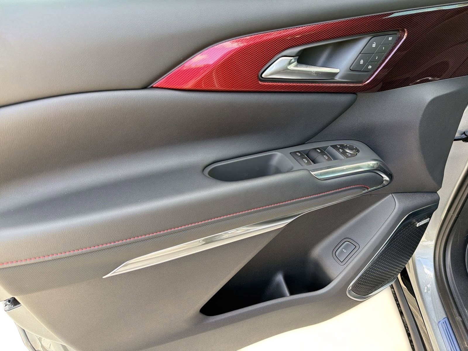 New 2026 Chevrolet Traverse RS FWD image 13