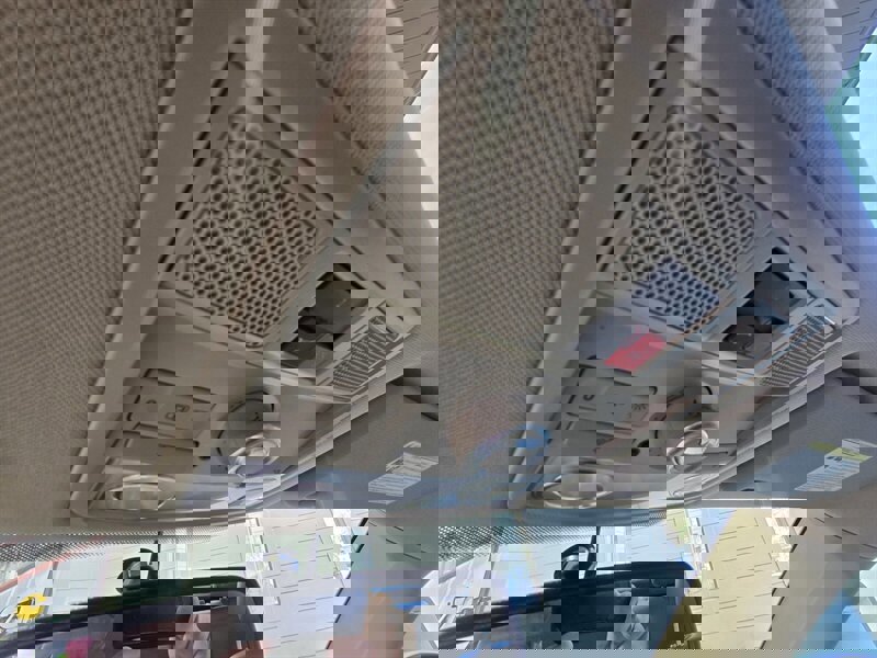 Used 2014 Volkswagen Beetle TDI image 26