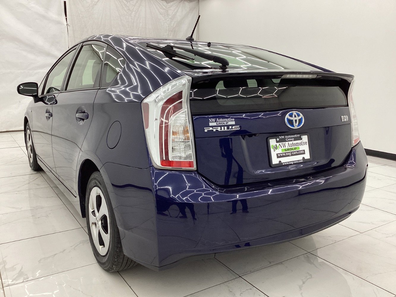 Used 2015 Toyota Prius Two image 9