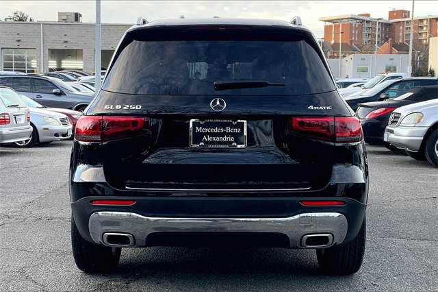Used 2020 Mercedes-Benz GLB 250 4MATIC image 3