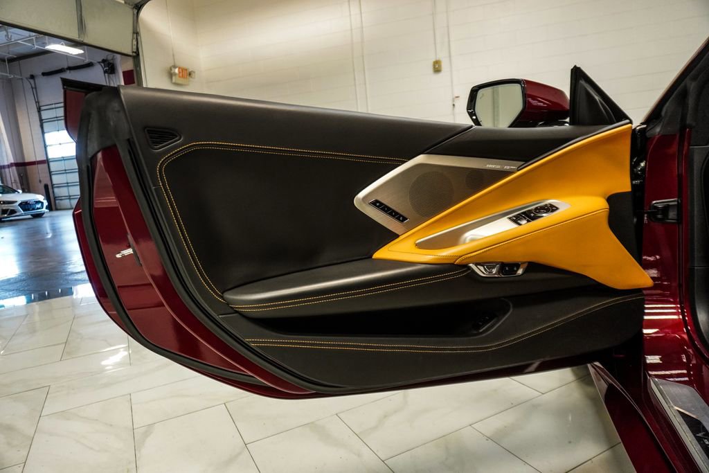 Used 2020 Chevrolet Corvette Stingray Premium Cpe w/ 3LT Preferred Equipment Group image 18