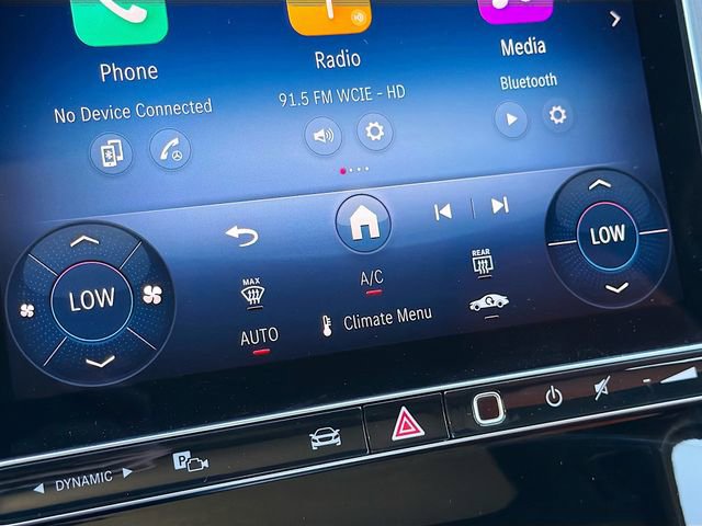 Used 2025 Mercedes-Benz C 300 Sedan image 33