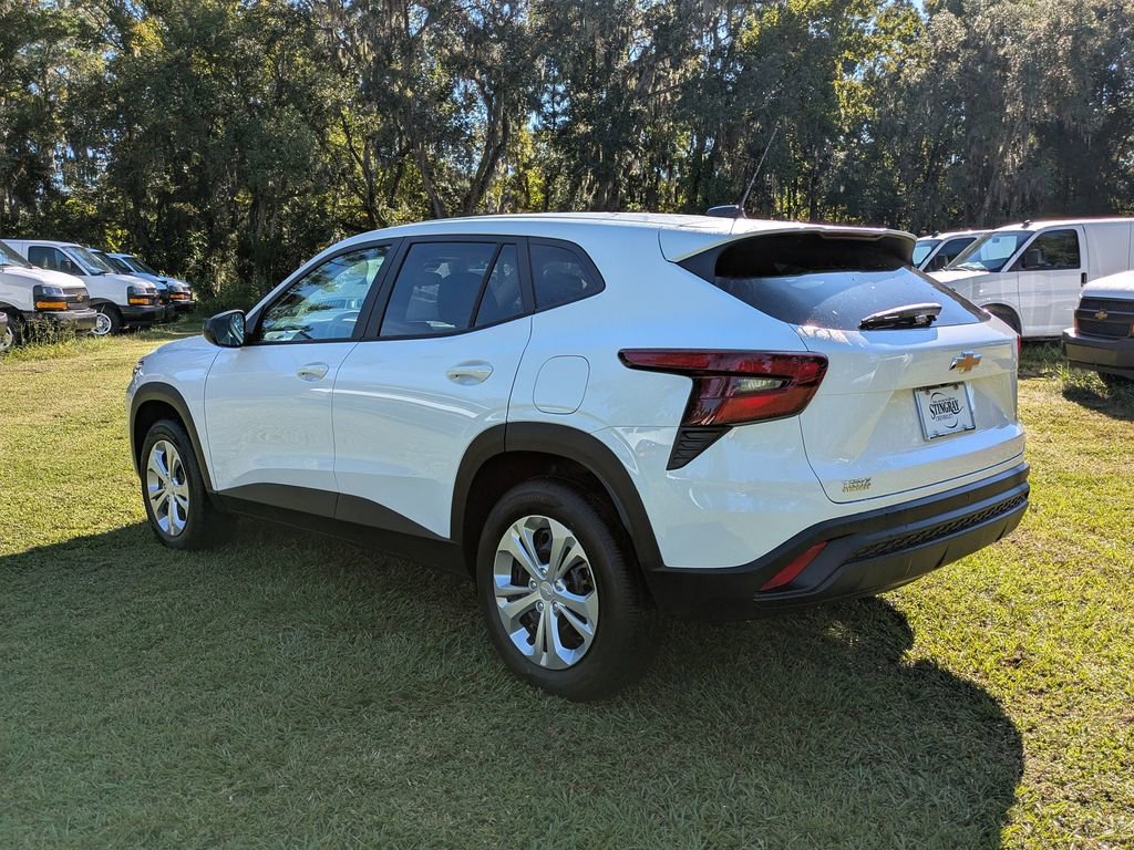 New 2026 Chevrolet Trax LS w/ Driver Confidence Package image 6