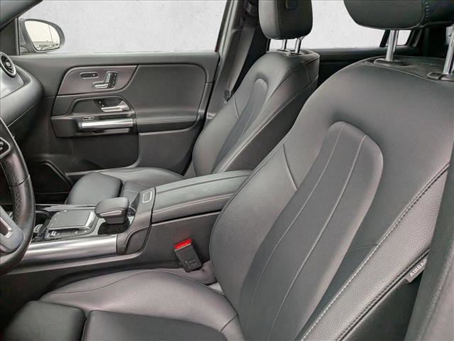 Used 2021 Mercedes-Benz GLA 250 4MATIC image 16