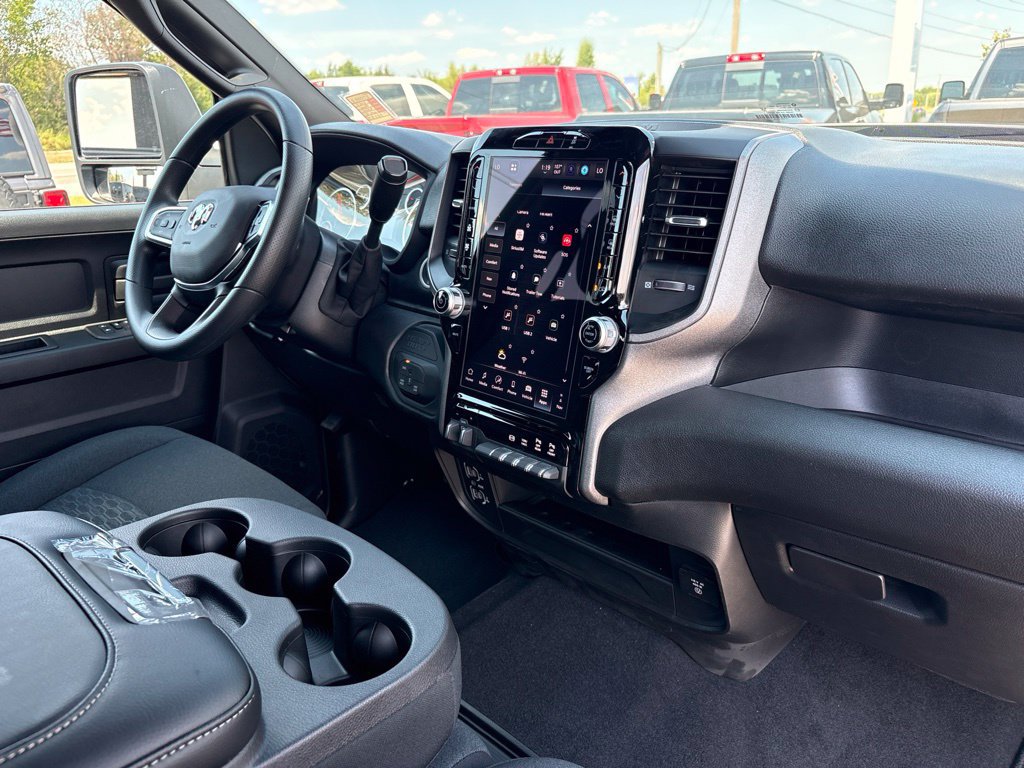 New 2027 RAM 3500 Tradesman AWD/4WD image 21