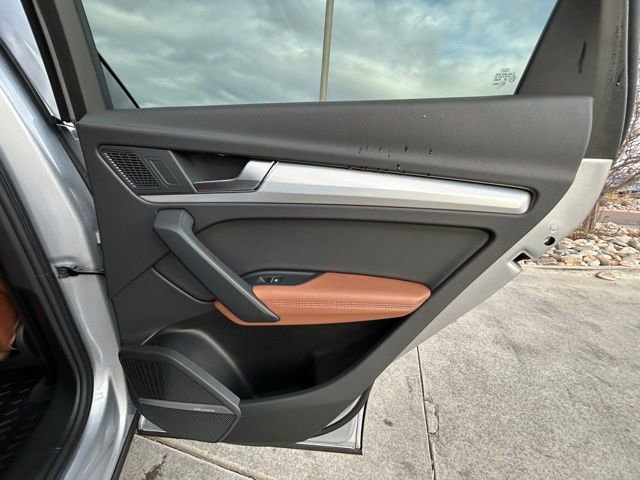 Used 2024 Audi Q5 2.0T Premium Plus w/ Premium Plus Package image 27