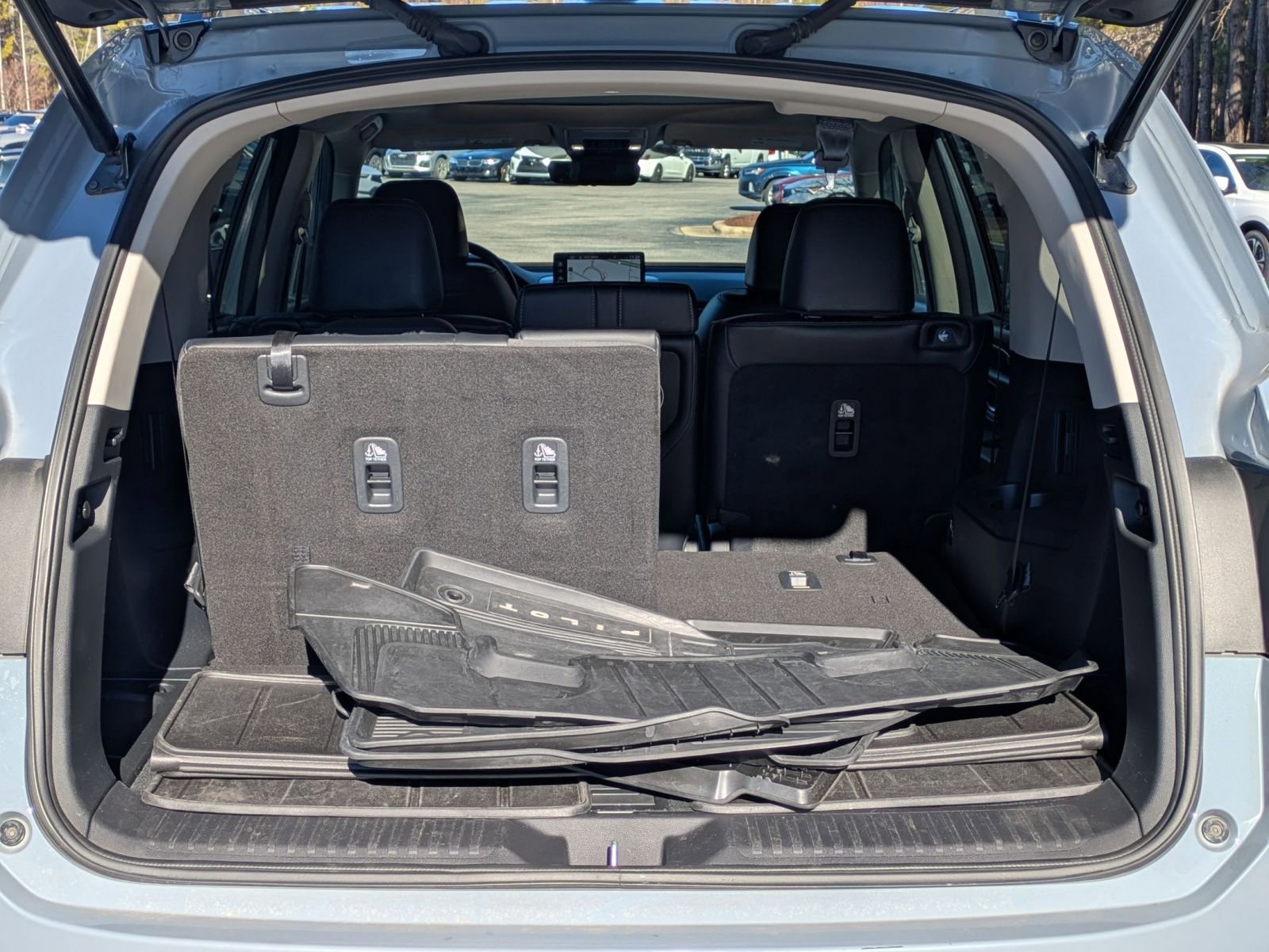 Used 2023 Honda Pilot Elite image 27