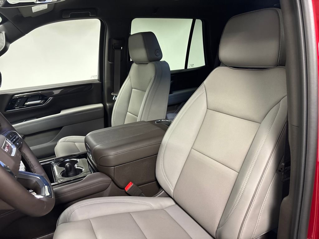 New 2026 GMC Yukon Elevation w/ LPO, Floor Liner Package AWD/4WD image 26
