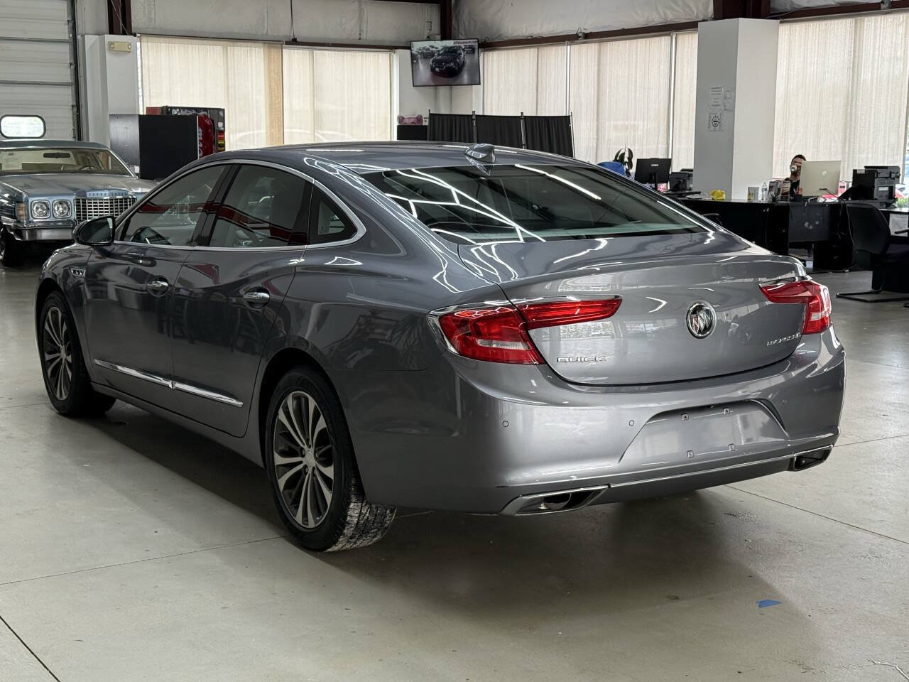 Used 2018 Buick LaCrosse Essence w/ Sights and Sounds Package FWD image 5