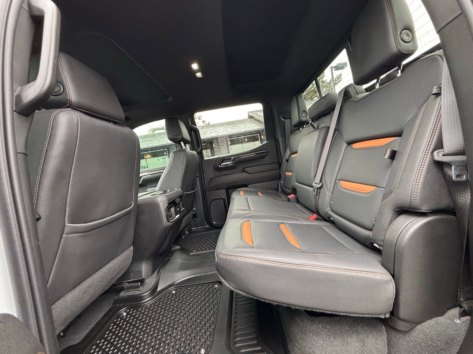 Used 2023 GMC Sierra 1500 AT4 w/ Technology Package image 21